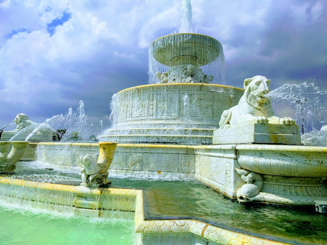 James Scott Memorial Fountain