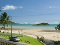 Airlie Beach glass bottom boat tour Review