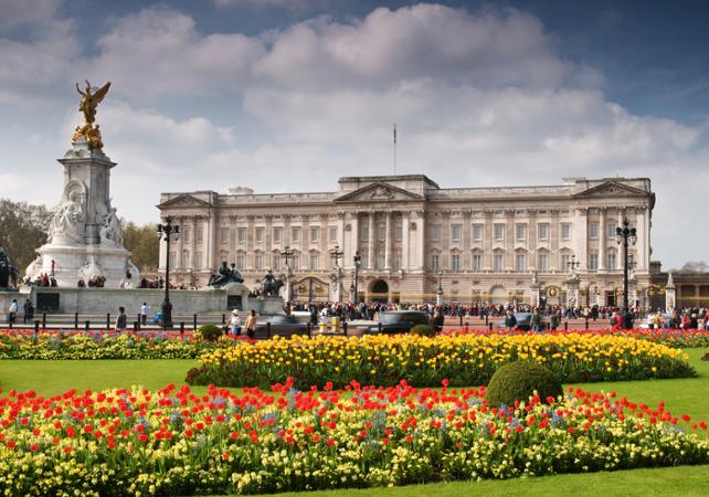 Buckingham Palace London