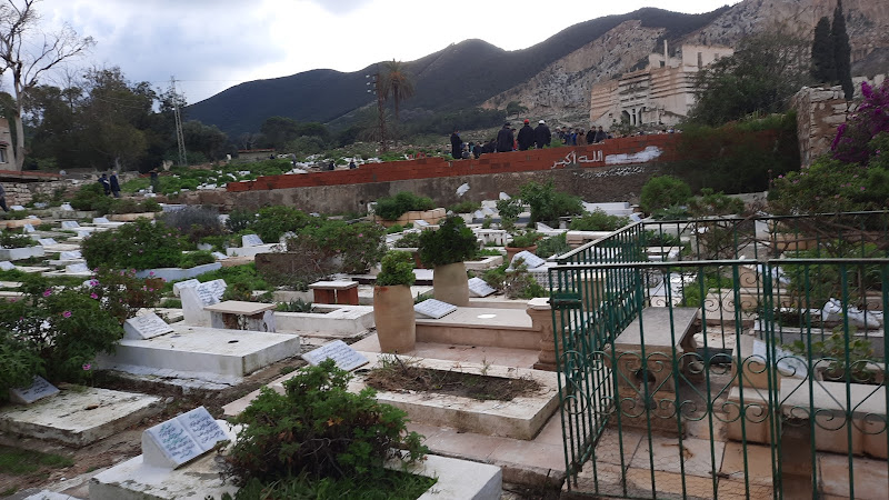 Cimetière hamam lif