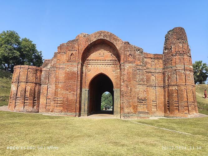 Dakhil Darwaza