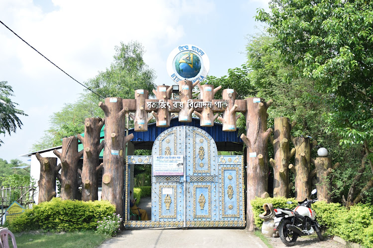 Dhanyakuria Satyajit Park