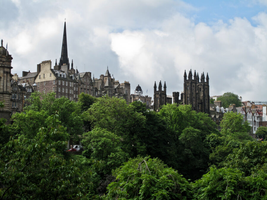 Explore Edinburgh's New Town with an interactive discovery game Reviews ...