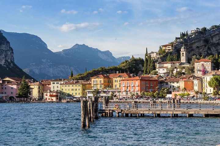 Coastal town in Garda