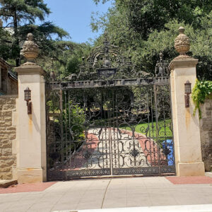 Gatehouse - Greystone Mansion & Gardens