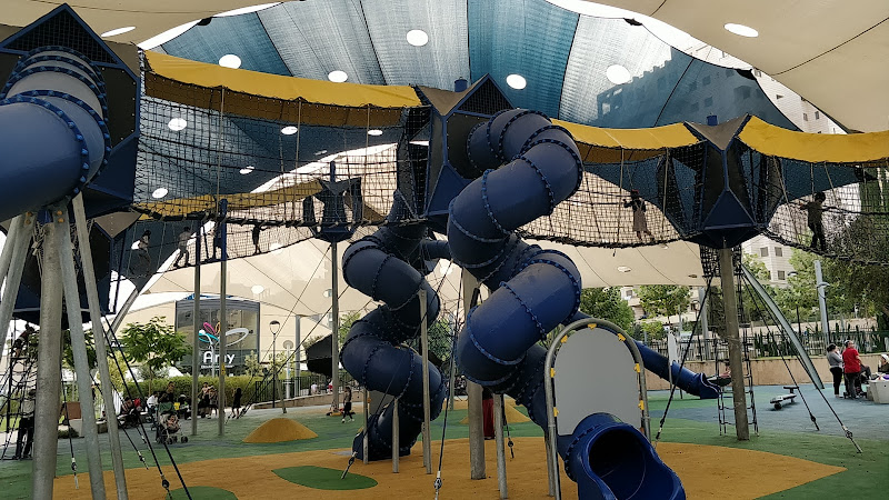 Givat Shmuel Park Kanyon Hagivah