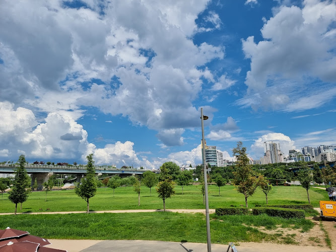 Gwangnaru Hangang Park