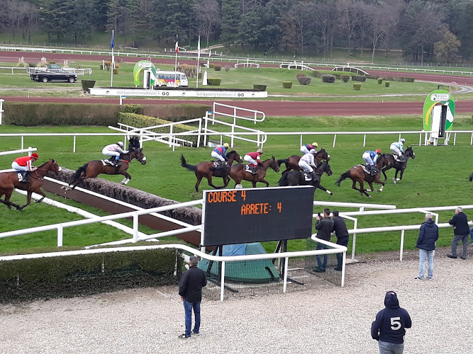 Hippodrome de Parilly