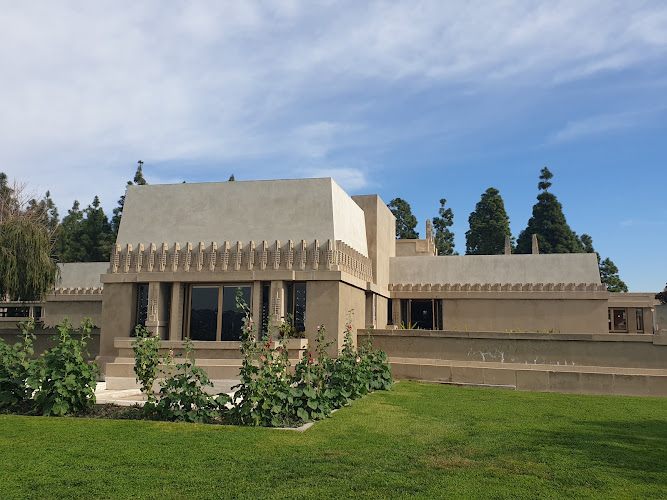 Hollyhock House