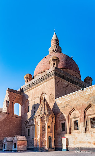 Ishak Pasha Palace