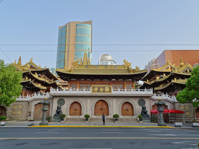 Jing’an Temple