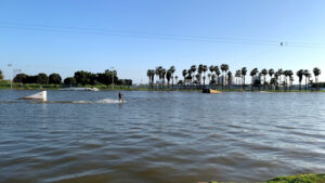 LAKE TLV המרכז לוויקבורד וסקי מים בכבלים, הזמנות בתיאום מראש!