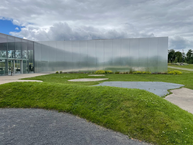 Louvre-Lens Museum