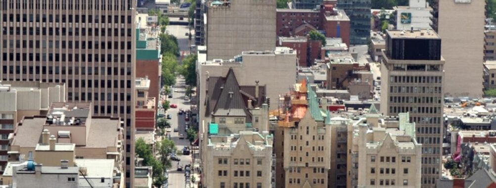 2-hour guided tour of Montreal in a convertible Cadillac Review