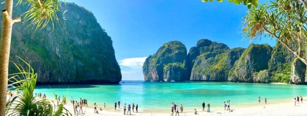 Phi Phi Don white beach