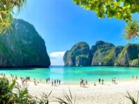 Phi Phi Don white beach