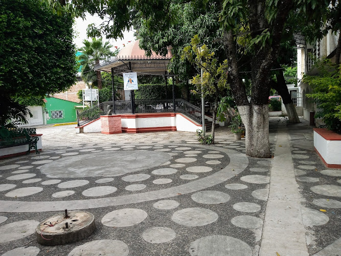 Plazoleta del Barrio de Santa Cruz Travel Forum Reviews