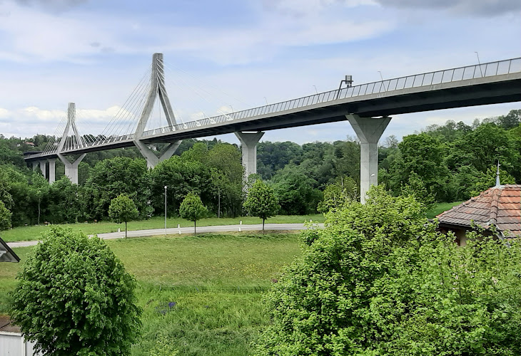 Poya Bridge