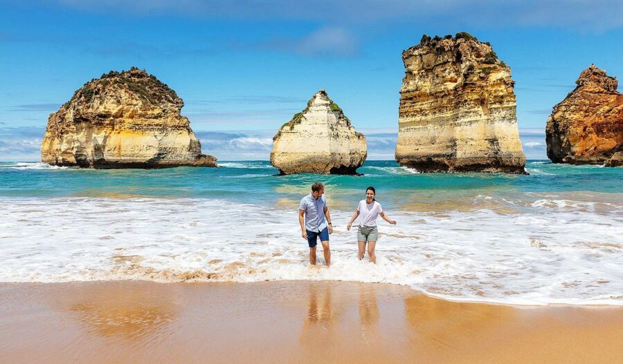 Couple in Twelve Apostles