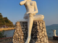 White Lady Statue Travel Forum Reviews