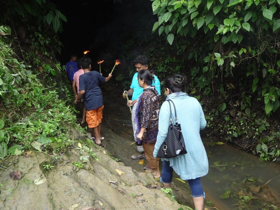 Tourists entering the Alutila Cave, Bangladesh