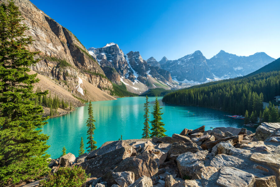 Picturesque summer scene of Moraine Lake, highlighting the natural beauty of Banff National Park in Alberta, Canada