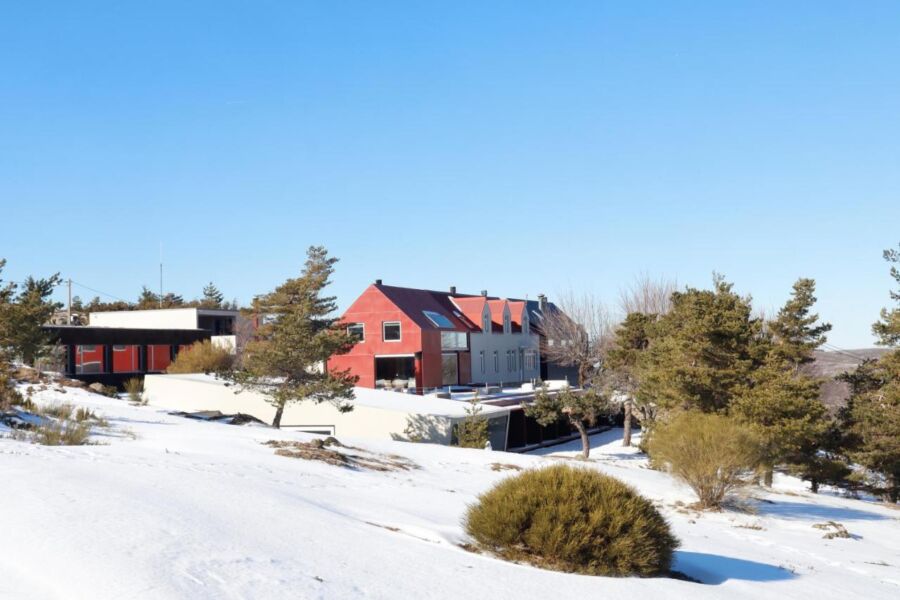 . Casa das Penhas Douradas, a charming hotel in Portugal