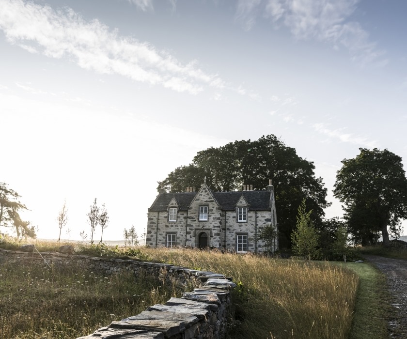 The Killiehuntly Farmhouse & Cottage in Scotland