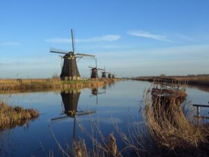 Kinderdijk corniche