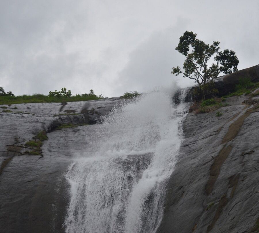 Kollamkolli waterfalls Choolattipara