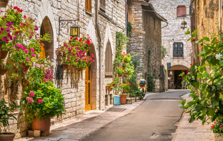 A picturesque sight in Assisi. Province of Perugia, Umbria, central Italy.