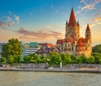 Church Heiliger Franz of Assisi in Vienna