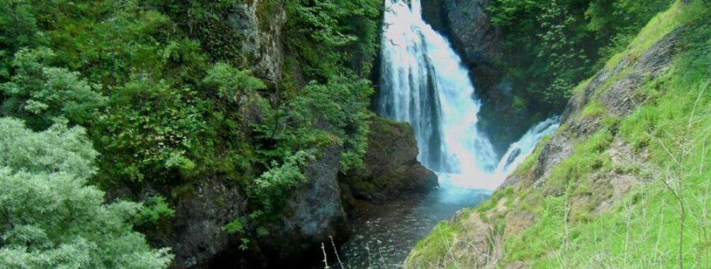 White Drin Waterfall