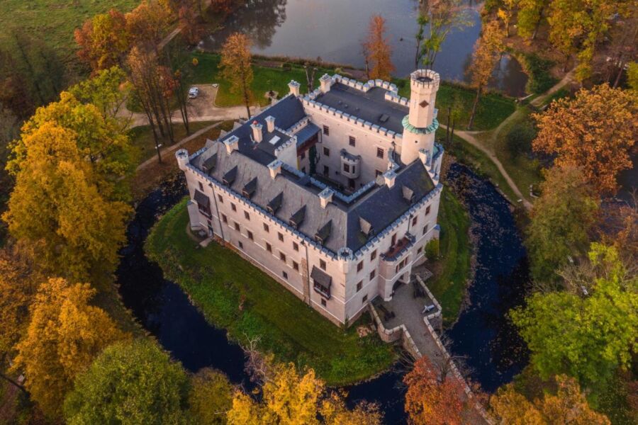 Aerial view of the Karpniki Castle or the Zamek Karpniki Schloss Fischbach
